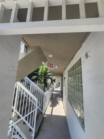 1080 99th Street 221, Bay Harbor Islands, FL 33154