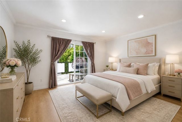 19581 Braewood, Tarzana, CA 91356