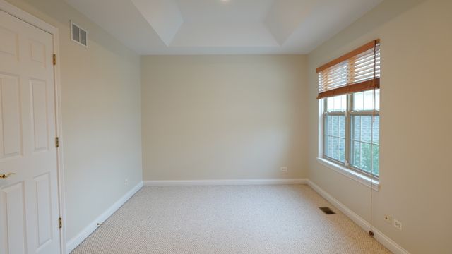 2664 Goldenrod Lane, Glenview, IL 60026