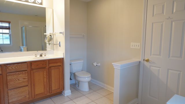 2664 Goldenrod Lane, Glenview, IL 60026