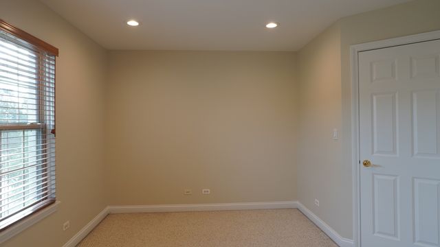 2664 Goldenrod Lane, Glenview, IL 60026