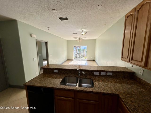 910 Twisting Branch Court, Melbourne, FL 32935