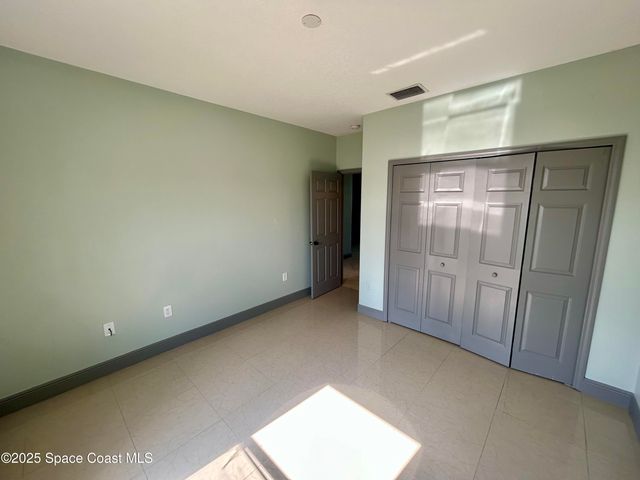 910 Twisting Branch Court, Melbourne, FL 32935