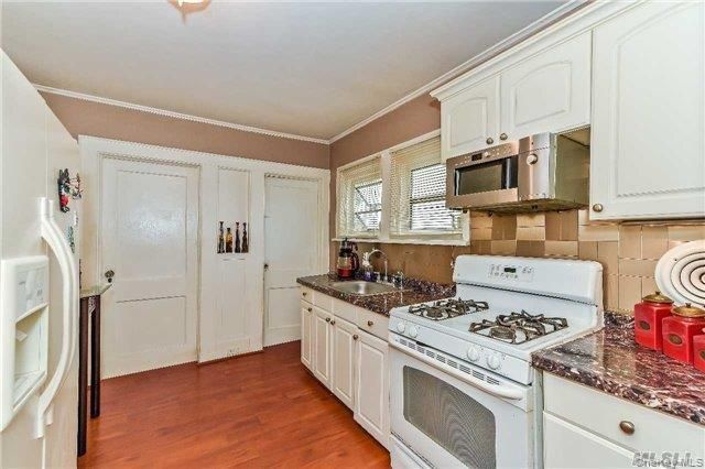 49 Malden Avenue, Lynbrook, NY 11563