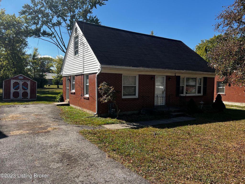 1002 Meadow Hill Rd, Louisville, KY 40219