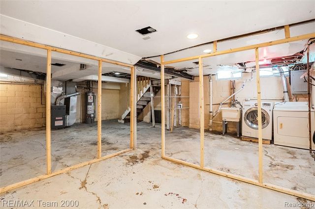 2607 Weithoff Court, Inkster, MI 48141