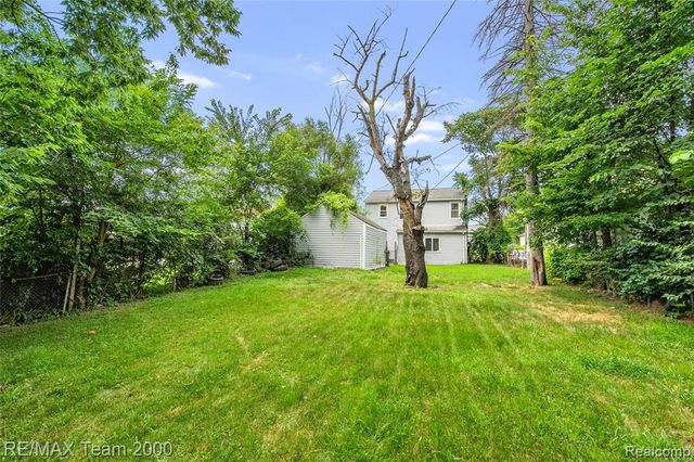 2607 Weithoff Court, Inkster, MI 48141