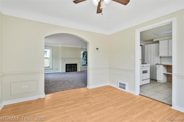 2607 Weithoff Court, Inkster, MI 48141