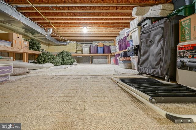 6 SYLVAN CT, Delran, NJ 08075