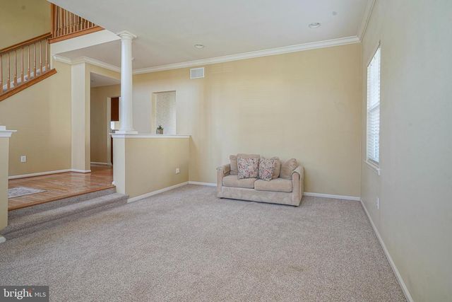 6 SYLVAN CT, Delran, NJ 08075