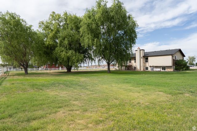 2129 W 2700 N, Farr West, UT 84404