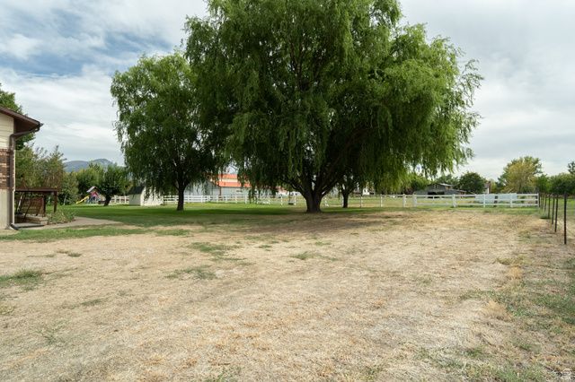 2129 W 2700 N, Farr West, UT 84404