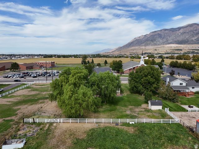 2129 W 2700 N, Farr West, UT 84404