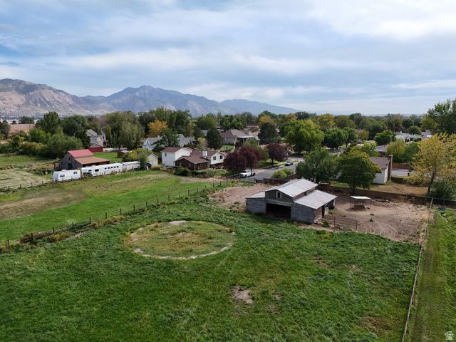2129 W 2700 N, Farr West, UT 84404