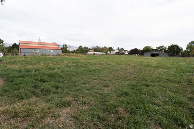 2129 W 2700 N, Farr West, UT 84404