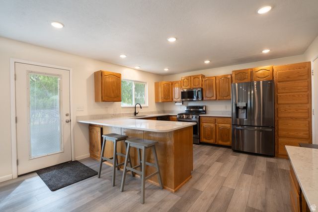 2129 W 2700 N, Farr West, UT 84404