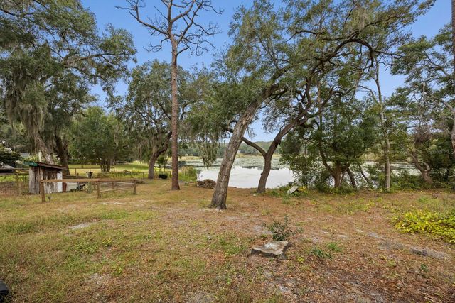16149 E SPRING LAKE BOULEVARD, Fruitland Park, FL 34731