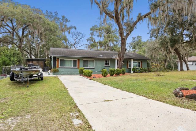 16149 E SPRING LAKE BOULEVARD, Fruitland Park, FL 34731