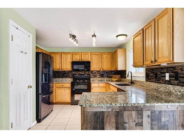 13909 Dahlia St, Thornton, CO 80602