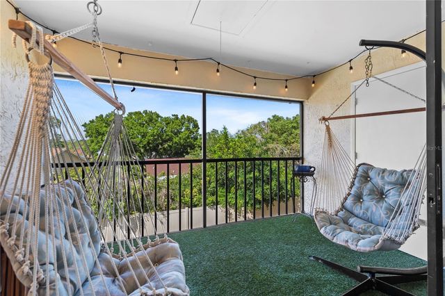 3600 MAGNOLIA RIDGE CIRCLE 1221, Palm Harbor, FL 34684