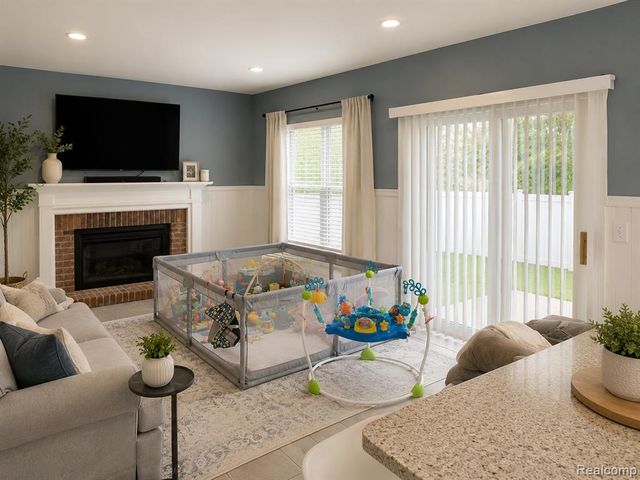 2636 Orbit Drive, Lake Orion, MI 48360