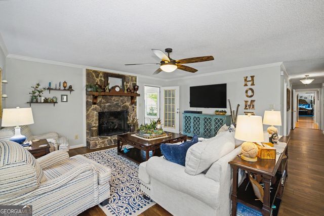 121 Peacock Road, Barnesville, GA 30204