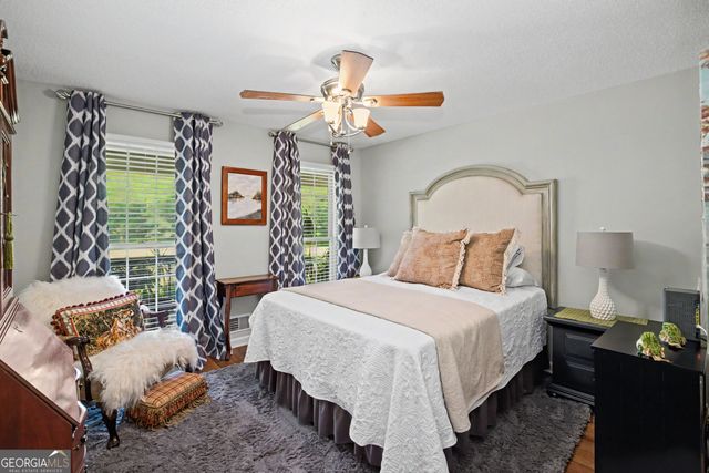 121 Peacock Road, Barnesville, GA 30204