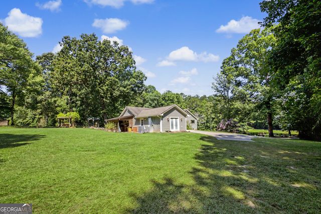 121 Peacock Road, Barnesville, GA 30204