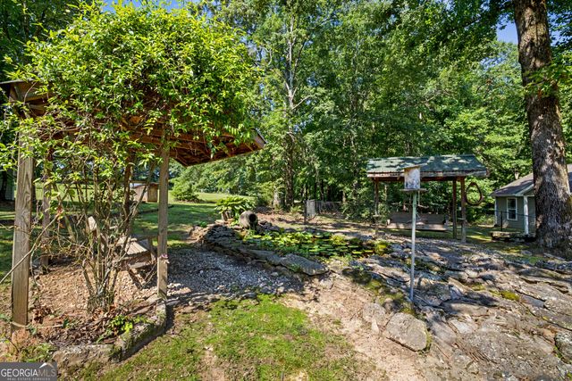121 Peacock Road, Barnesville, GA 30204