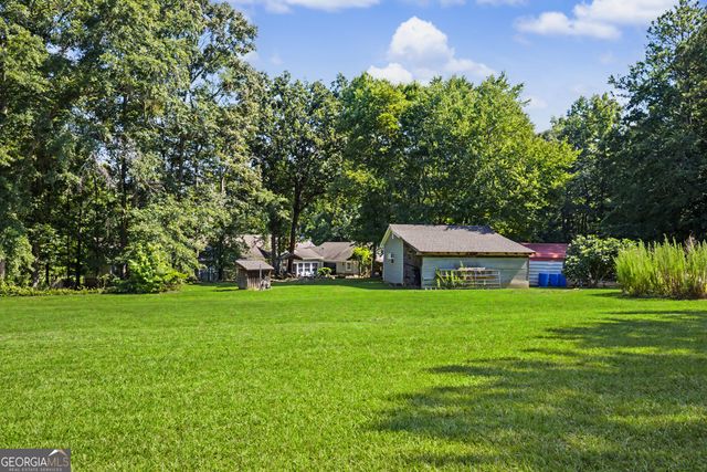 121 Peacock Road, Barnesville, GA 30204