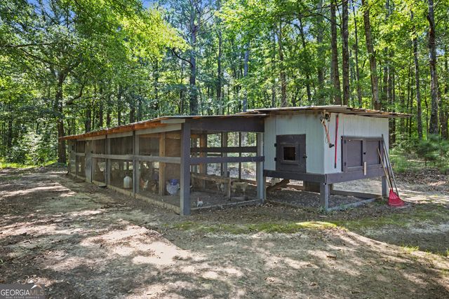 121 Peacock Road, Barnesville, GA 30204