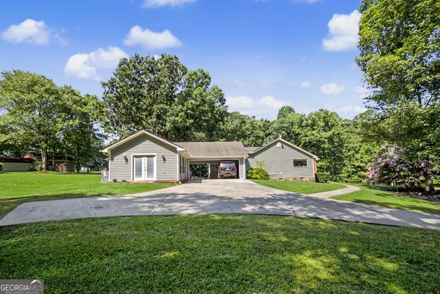 121 Peacock Road, Barnesville, GA 30204