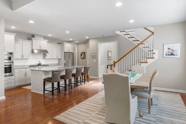 18 Birmingham, Plymouth, MA 02360