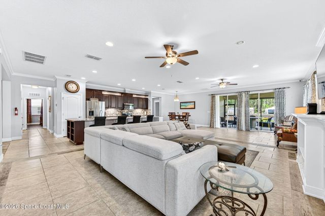 453 Danis Road SW, Palm Bay, FL 32908