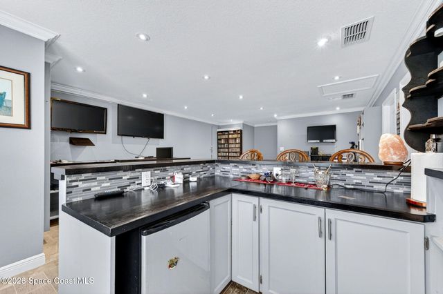 453 Danis Road SW, Palm Bay, FL 32908