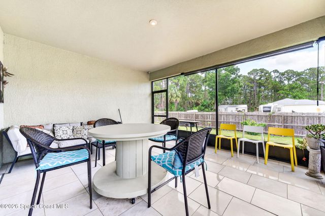 453 Danis Road SW, Palm Bay, FL 32908