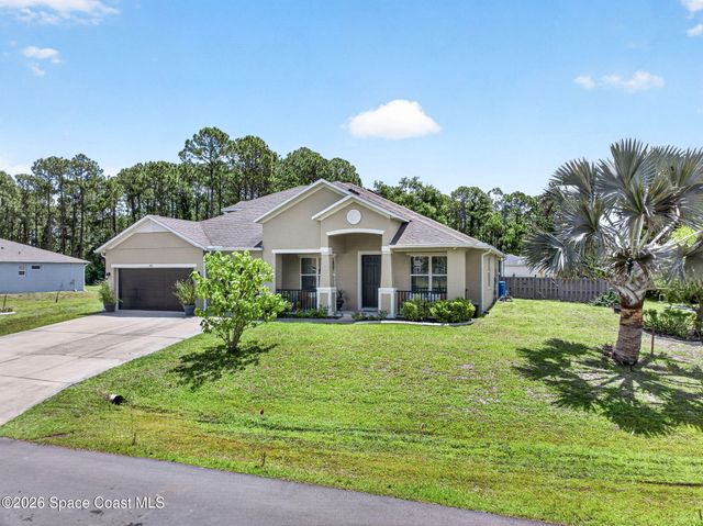 453 Danis Road SW, Palm Bay, FL 32908