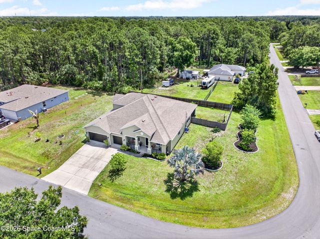 453 Danis Road SW, Palm Bay, FL 32908