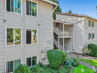 33011 18th Place S #F205, Federal Way, WA 98003