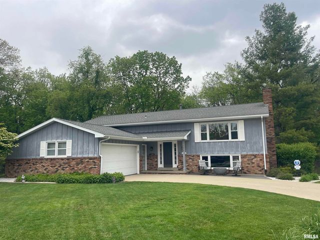 7228 N CRABAPPLE Court, Peoria, IL 61614