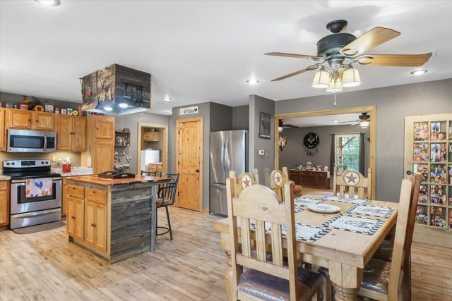 630 VZ County Road 1909, Edgewood, TX 75117