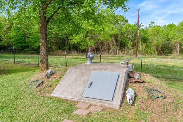 630 VZ County Road 1909, Edgewood, TX 75117