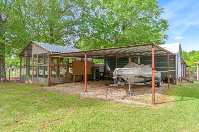 630 VZ County Road 1909, Edgewood, TX 75117