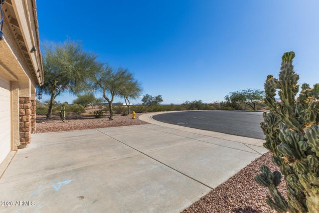 22128 W MESQUITE Drive, Buckeye, AZ 85326