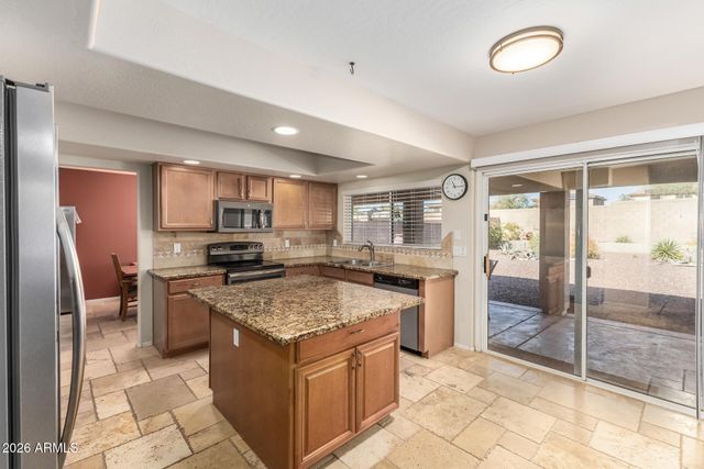 22128 W MESQUITE Drive, Buckeye, AZ 85326