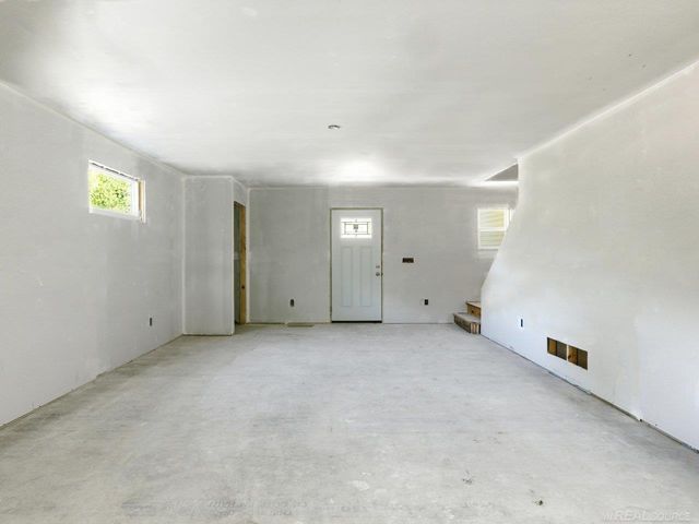 3203 Fruit Street, Clay Twp, MI 48001