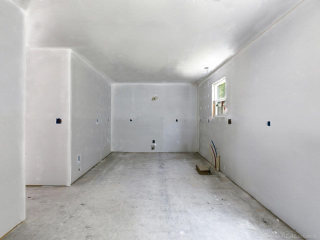 3203 Fruit Street, Clay Twp, MI 48001
