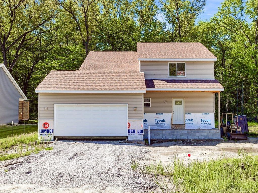 3203 Fruit Street, Clay Twp, MI 48001