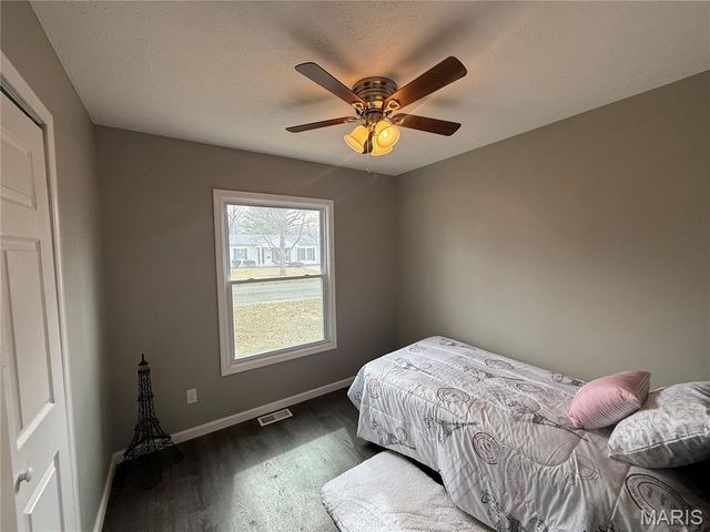 115 Hawbrook Place, Jerseyville, IL 62052