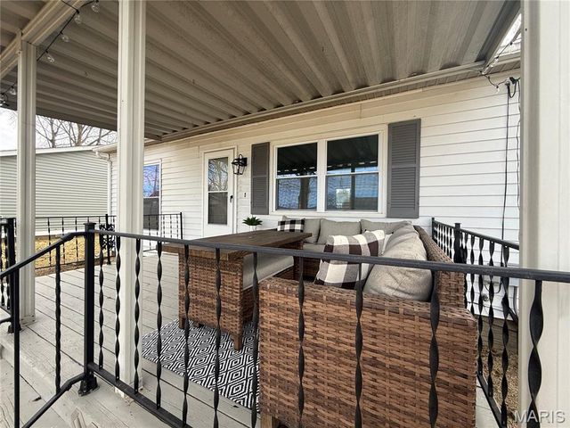 115 Hawbrook Place, Jerseyville, IL 62052